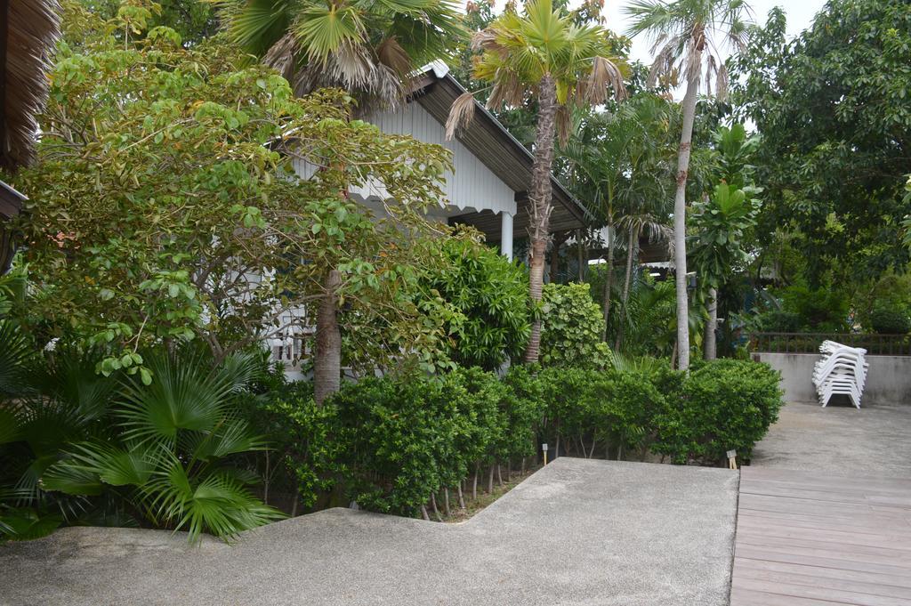 Bangrak Beach Club Bophut Exteriör bild