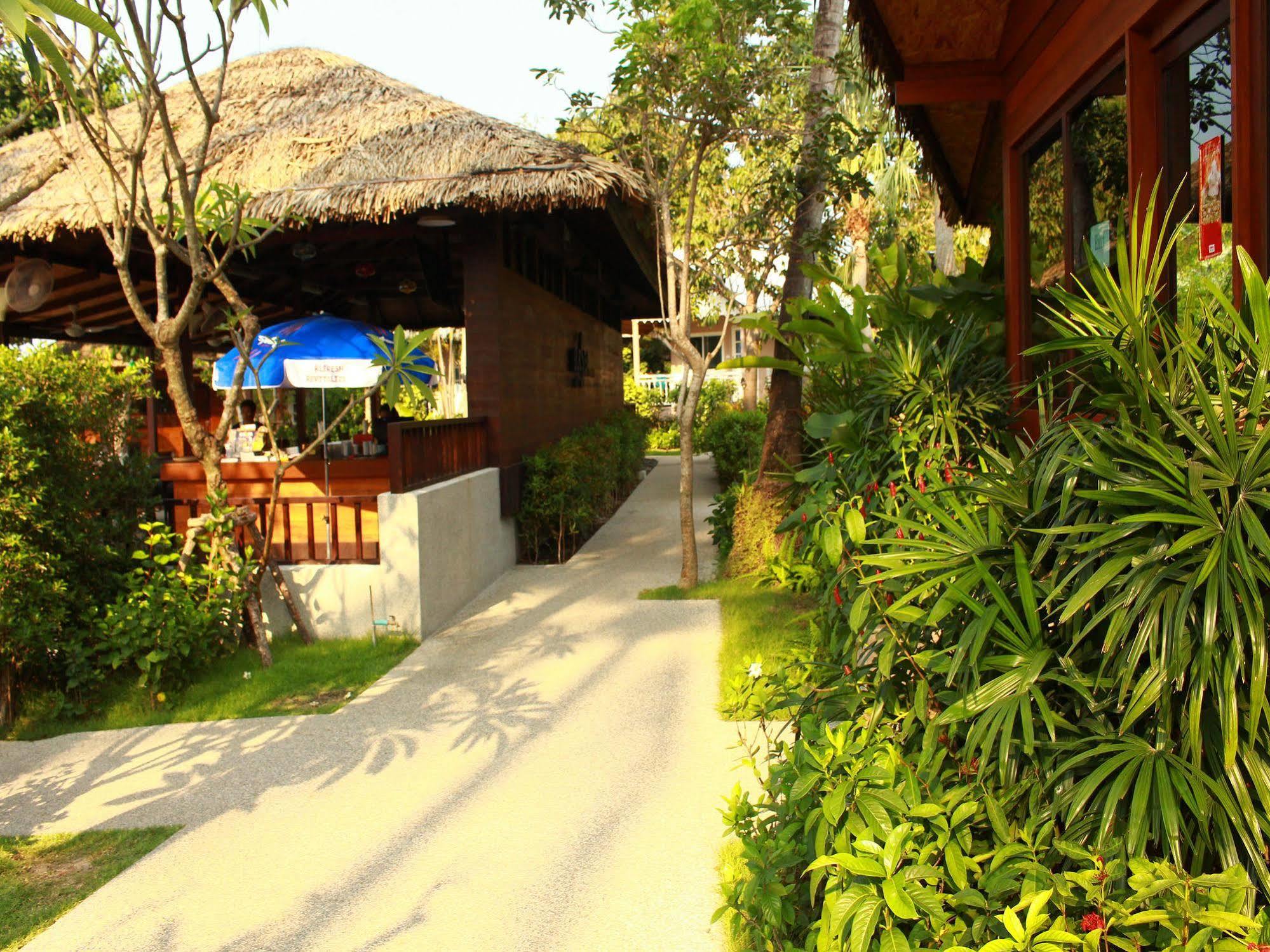 Bangrak Beach Club Bophut Exteriör bild